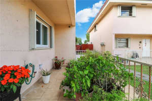 550 SW 115th Ave #404h, Miami, FL 33174, Sold 04/28/22