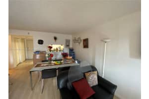 484 NW 165th St a312, Miami, FL 33169, Sold 03/11/22