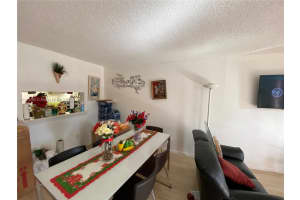 484 NW 165th St a312, Miami, FL 33169, Sold 03/11/22