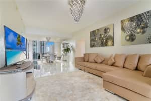 15811 Collins Ave, North Miami Beach, FL 33160, Sold 03/31/22