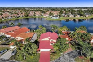 8419 NW 189th St, Hialeah, FL 33015, Sold 02/16/22