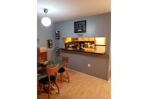 6940 NW 186th St, Hialeah, FL 33015, Sold 04/20/22