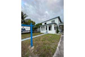 730 SW 7th St, Dania Beach, FL 33004, Sold 02/01/22