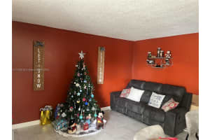 9301 SW 4th St #102e, Miami, FL 33174, Sold 03/24/22