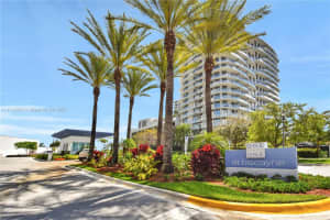 14951 Royal Oaks Ln, North Miami Beach, FL 33181, Sold 05/16/22