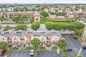 650 NW 86th Pl, Miami, FL 33126, Sold 03/07/22