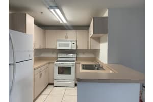 185 SE 14th Terrace, Miami, FL 33131, Sold 02/23/22