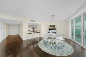 Add Building Entrance, 2127 Brickell Ave, Miami, FL 33129, Sold 03/07/22