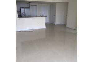19501 W Country Club Dr, Aventura, FL 33180, Sold 03/10/22
