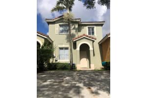 100 SW 15th Rd, Homestead, FL 33030, Sold 05/13/22