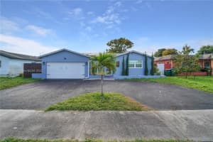 5820 NW 56th Pl, Tamarac, FL 33319, Sold 02/23/22