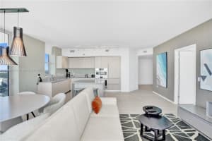 4010 S Ocean Dr, Hollywood, FL 33019, Sold 03/02/22