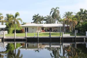 467 Sunset Dr, Hallandale Beach, FL 33009, Sold 02/21/22