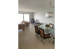 605 Ives Dairy Rd, Miami, FL 33179, Sold 05/31/22