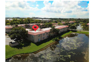 401 SW 86th Ave, Pembroke Pines, FL 33025, Sold 03/08/22