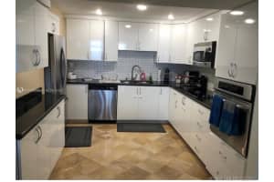 3725 S Ocean Dr APT 301, Hollywood, FL 33019, - MLS#A11144325