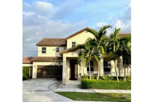 24541 SW 114 Pl, Princeton, FL 33032, Sold 03/07/22