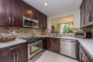 5236 NW 103rd Ave, Doral, FL 33178, Sold 04/08/22