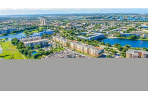 9350 Fontainebleau Blvd, Miami, FL 33172, Sold 03/03/22