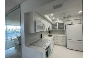 3701 N Country Club Dr, Aventura, FL 33180, Sold 02/22/22
