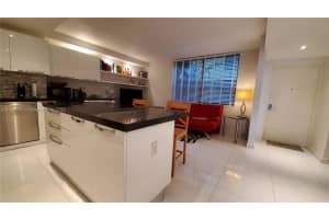 20441 NE 30th Ave, Aventura, FL 33180, Sold 02/24/22