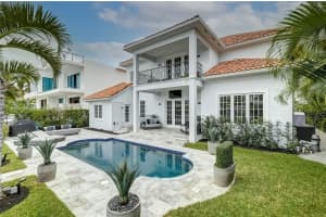 1543 SE 13th St, Fort Lauderdale, FL 33316, Sold 02/11/22