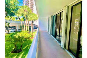 3701 N Country Club Dr, Aventura, FL 33180, Sold 02/15/22