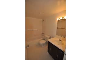 488 NW 165th St, Miami, FL 33169, Sold 05/09/22