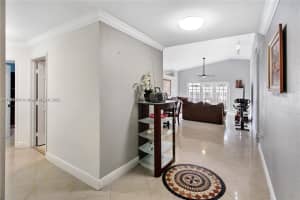 18640 NW 77th Ct, Hialeah, FL 33015, Sold 04/15/22