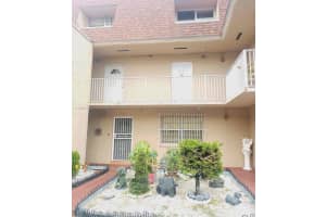 310 NW 107th Ave, Miami, FL 33172, Sold 03/01/22
