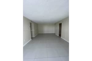 492 NW 165th St, Miami, FL 33169, Sold 03/16/22