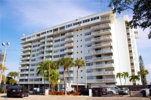 13155 Ixora Ct, North Miami, FL 33181, Sold 07/20/22