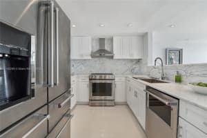 5838 Collins Ave #2f, Miami Beach, FL 33140, Sold 05/25/22