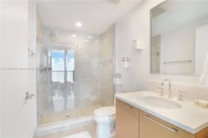 17001 Collins Ave, Sunny Isles Beach, FL 33160, Sold 03/28/22