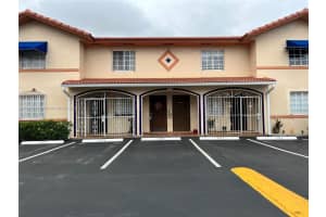 2274 W 74th St, Hialeah, FL 33016, Sold 04/08/22