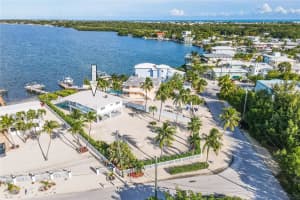 4 Jean La Fitte Ln, Key Largo, FL 33037, Sold 03/21/22