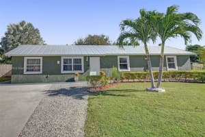 6746 Massachusetts Dr, Lake Worth, FL 33462, Sold 02/18/22
