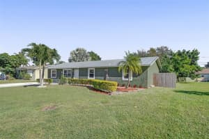 6746 Massachusetts Dr, Lake Worth, FL 33462, Sold 02/18/22