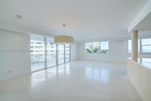 200 Ocean Ln Dr, Key Biscayne, FL 33149, Sold 01/11/22