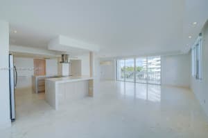 200 Ocean Ln Dr, Key Biscayne, FL 33149, Sold 01/11/22