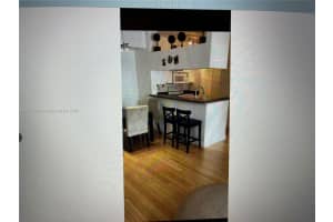 17145 N Bay Rd Ph4609