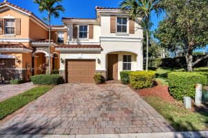 12423 Emerald Creek Manor, Davie, FL 33325, Sold 02/22/22