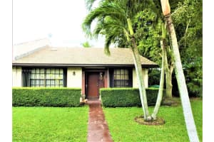 7330 SW 148th Ct, Miami, FL 33193, Sold 04/01/22