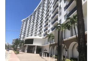 6039 Collins Ave, Miami Beach, FL 33140, Sold 03/23/22