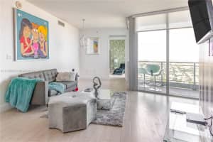 92 SW 3rd St, Miami, FL 33130, Sold 03/07/22