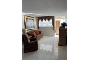 9401 SW 4th St, Miami, FL 33174, Sold 03/03/22