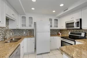 3505 S Ocean Dr, Hollywood, FL 33019, Sold 02/28/22