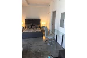 151 SE 1st St, Miami, FL 33131, Sold 05/06/22