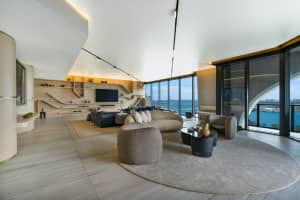 1000 Biscayne Blvd, Miami, FL 33132, Sold 04/04/22