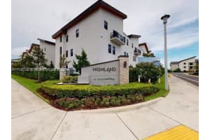 10407 NW 82nd St, Doral, FL 33178, Sold 02/28/22